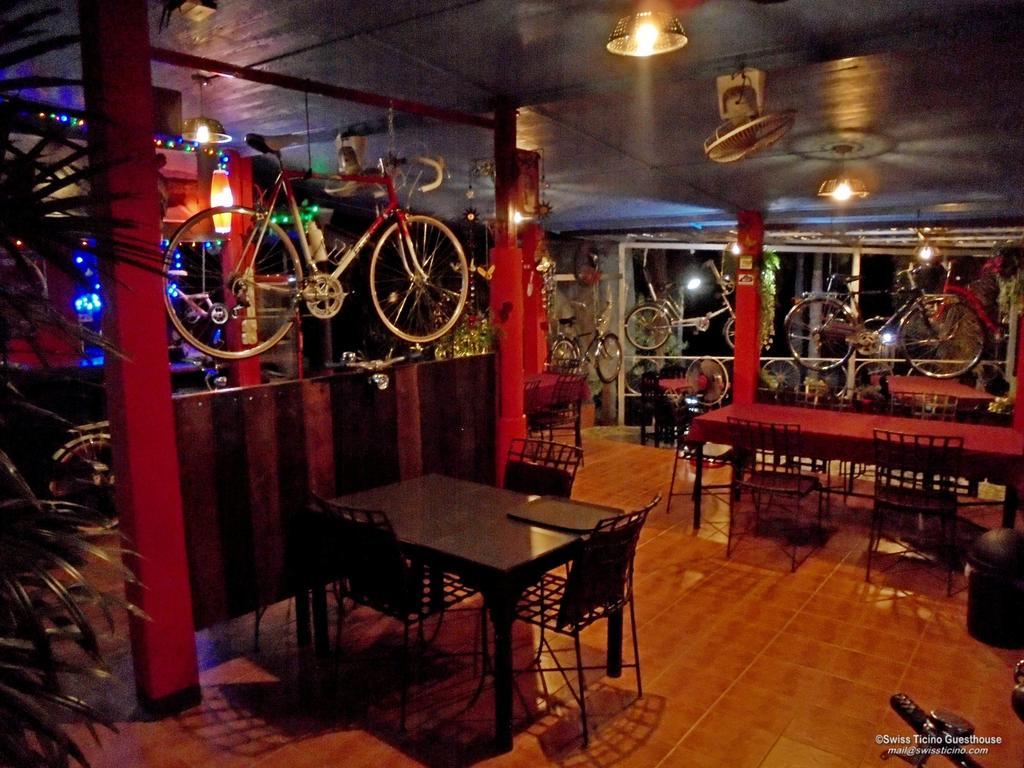 Swiss Ticino Guesthouse & Restaurant Mae Wang Exterior photo